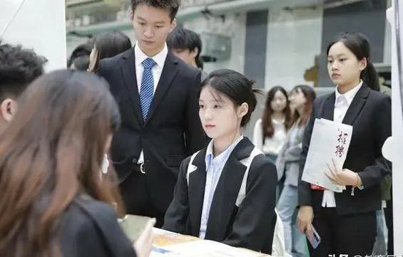 职场故事反转范文5篇